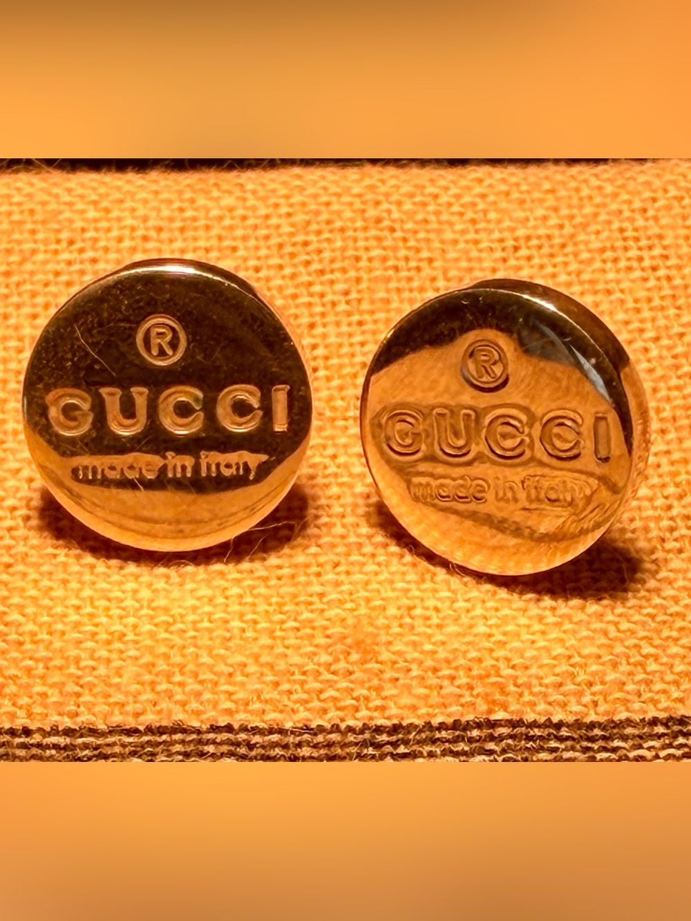Gucci Silver Round Logo Earrings - Picture 3 of 7